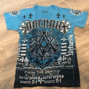 Archaic size Medium shirt